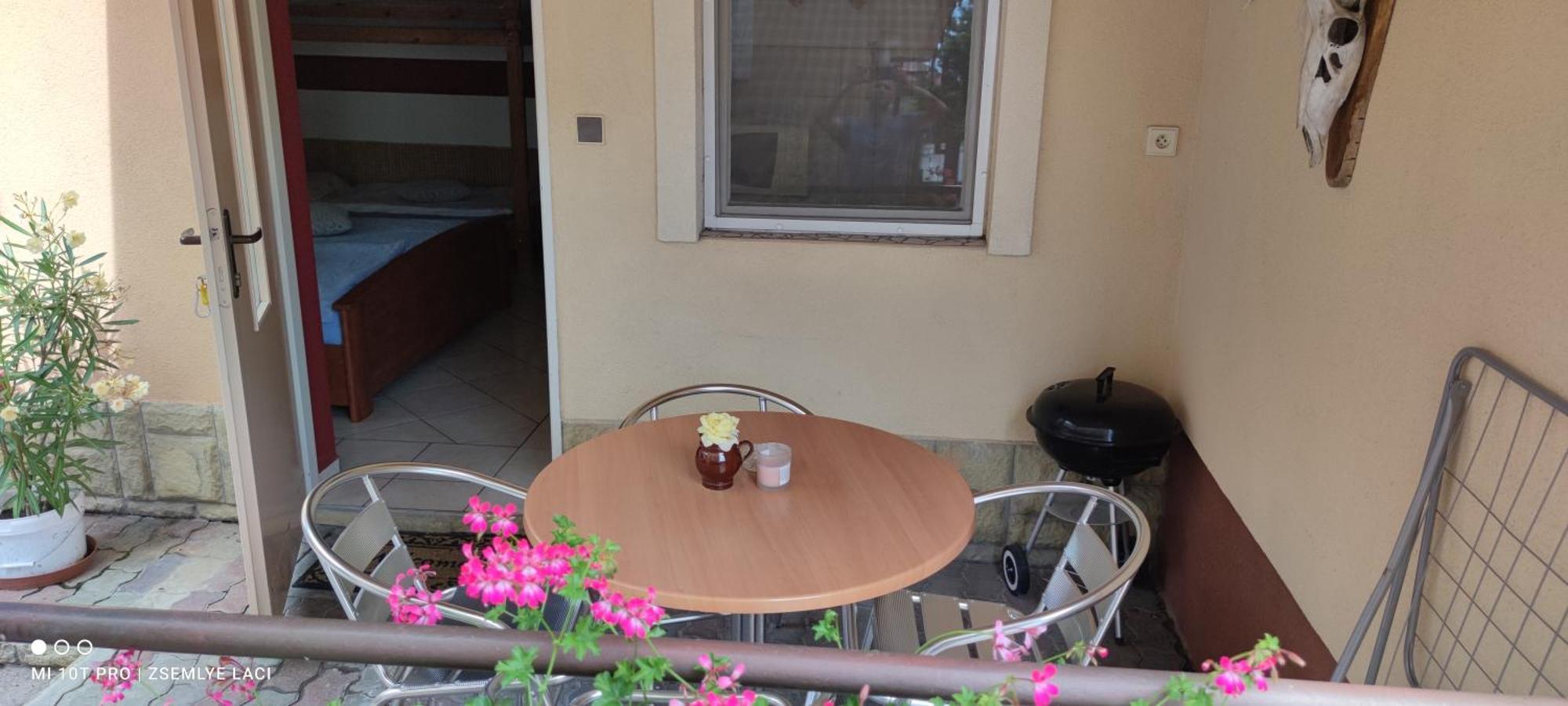 Ferienwohnung Hodosi Apartman Veľký Meder Zimmer foto
