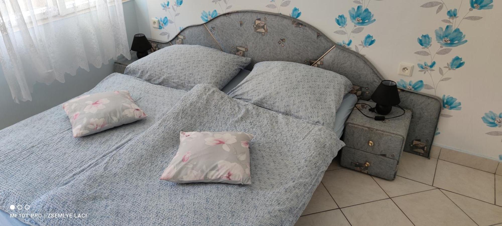 Ferienwohnung Hodosi Apartman Veľký Meder Zimmer foto