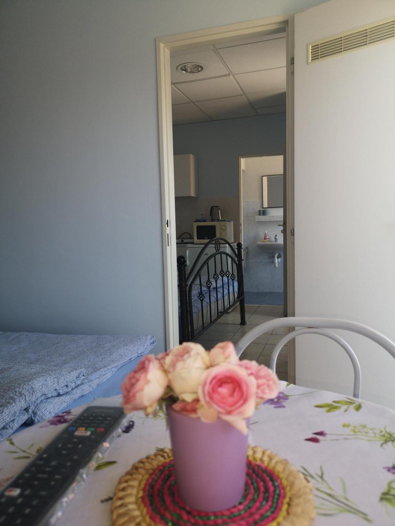 Ferienwohnung Hodosi Apartman Veľký Meder Zimmer foto